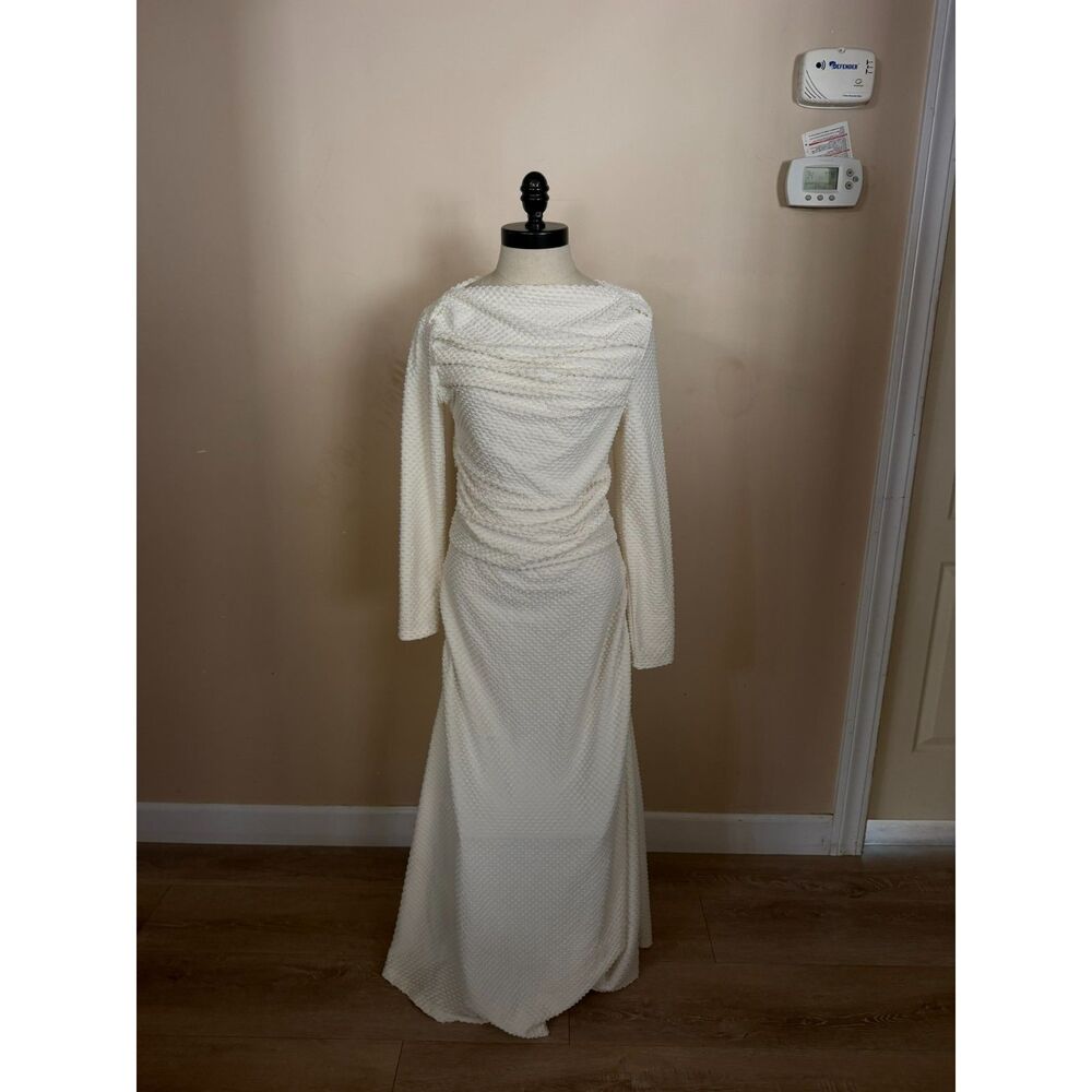 Woman maxi bubbled textured rouching dress